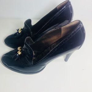 Sam Eldman Truman black patent leather gold tassel